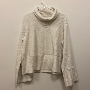 Lululemon Retreat Yourself pullover in cream